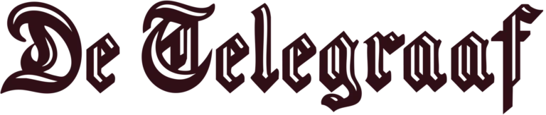 'De Telegraaf', geschreven in sierlijk, zwart gotisch lettertype op een witte achtergrond.
